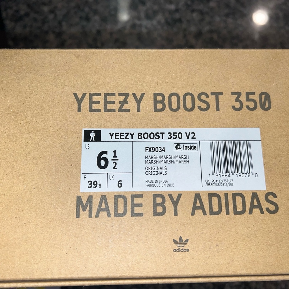 YEEZY MARSH / reflective.